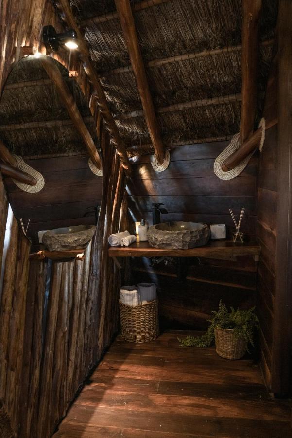 Отель Casa Hayhu Махауаль Экстерьер фото